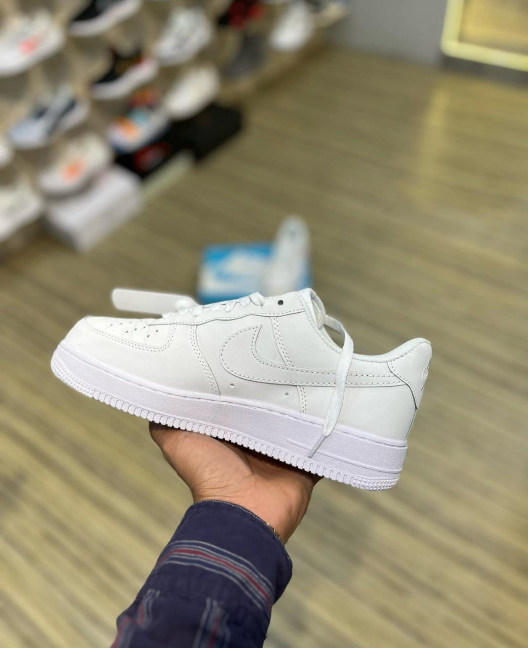 Nike Airforce 1 Triple White - Shoe Boxs