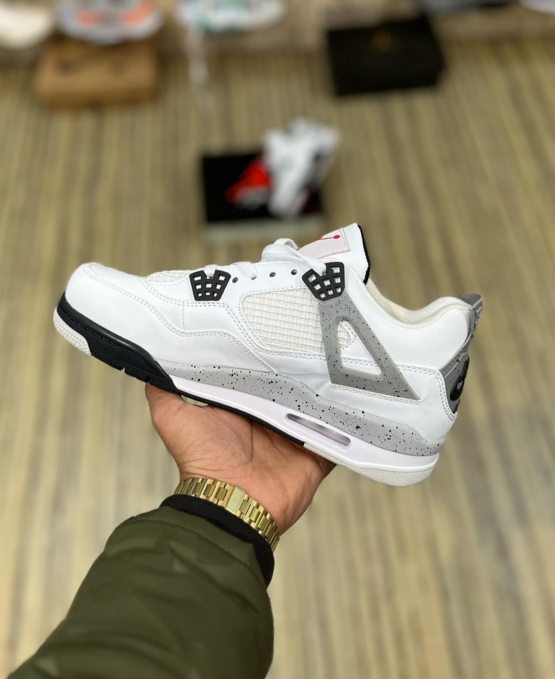 Air Jordan Retro 4 White Oreo - Shoe Boxs