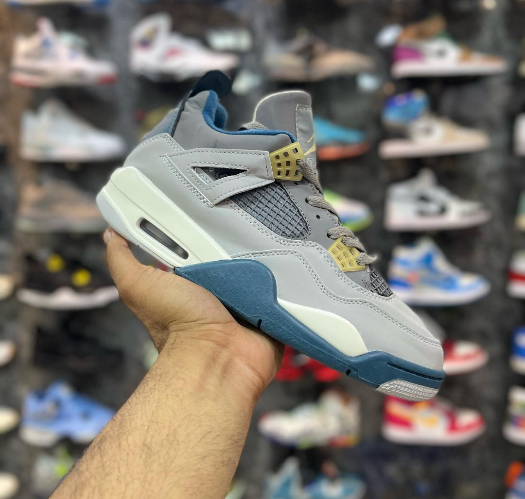 Air Jordan Retro 4 SE Craft - Shoe Boxs