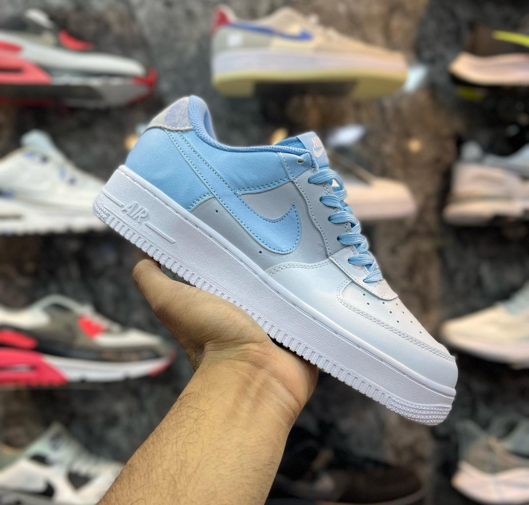 Nike Airforce 1 Low Snow Sky - Shoe Boxs