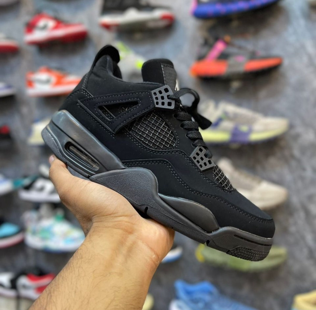 Jordan Retro 4 Black Cat - Shoe Boxs