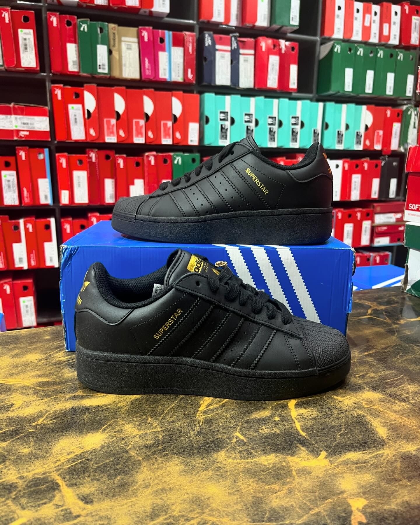 Adidas Superstar XLG Black - Shoe Boxs