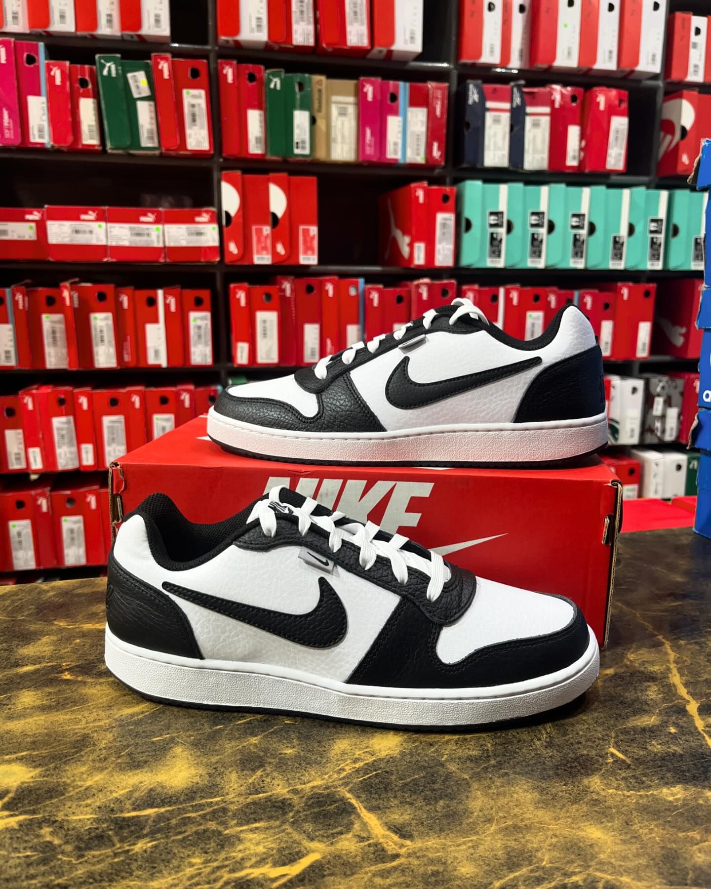 Nike WBERNON low Prem - Shoe Boxs