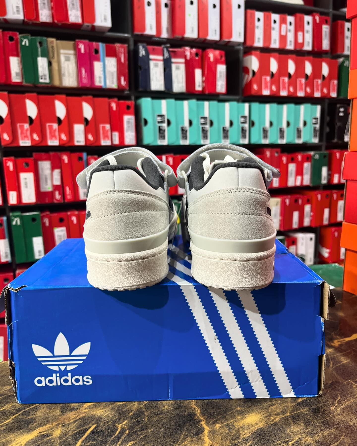 Adidas Forum Low White - Shoe Boxs