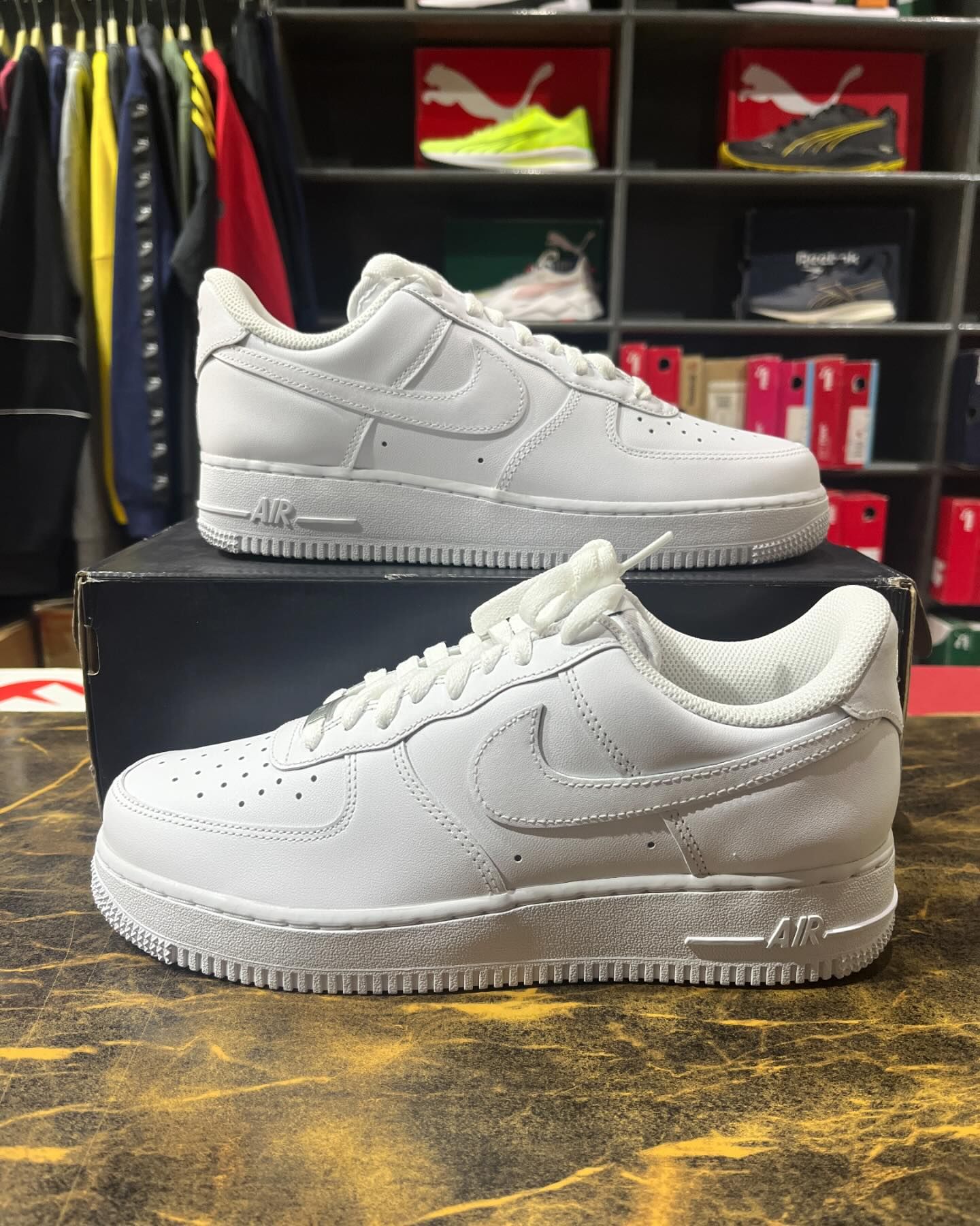 Nike Airforce 1 '07 FLYEASE White - Shoe Boxs