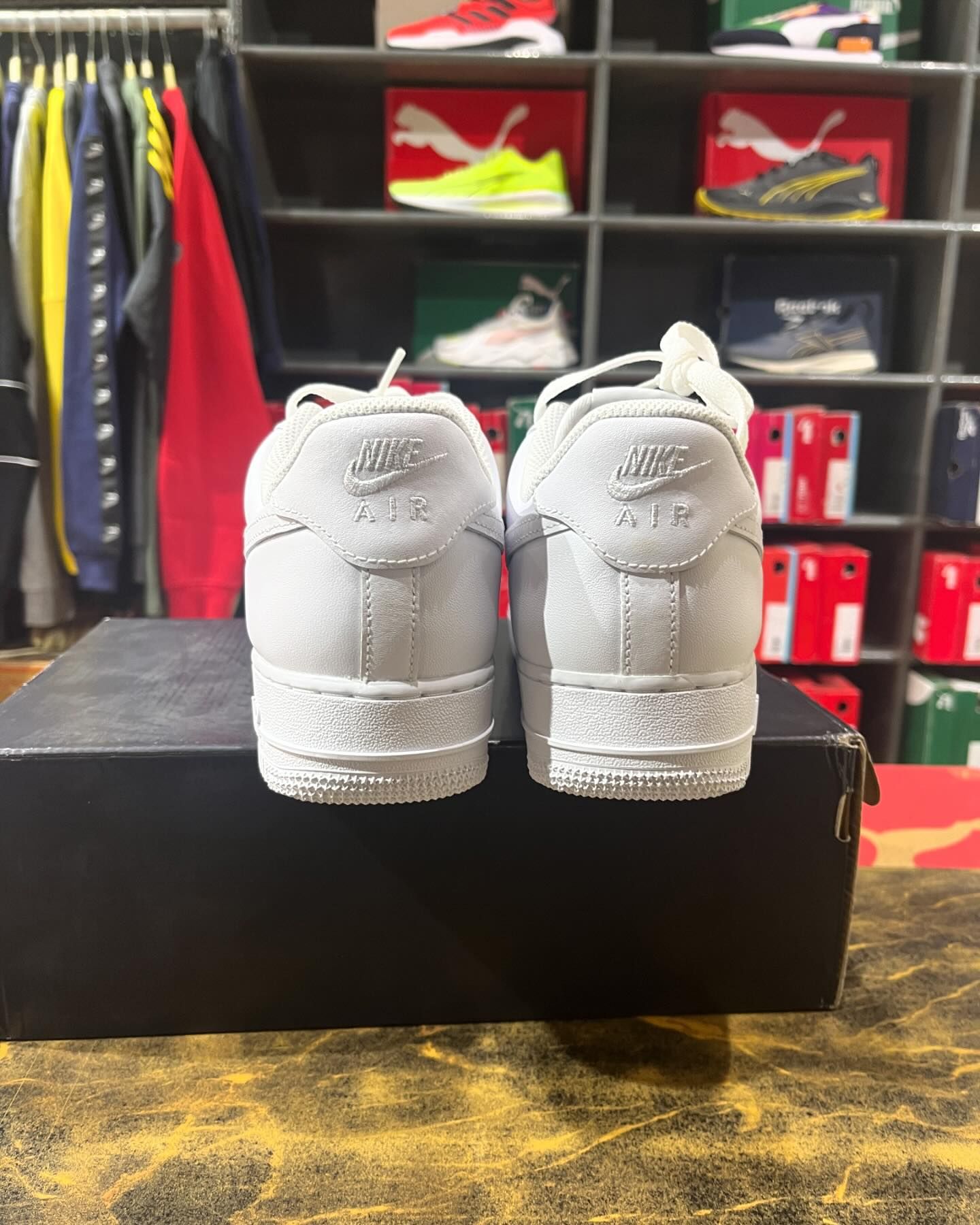 Nike Airforce 1 '07 FLYEASE White - Shoe Boxs