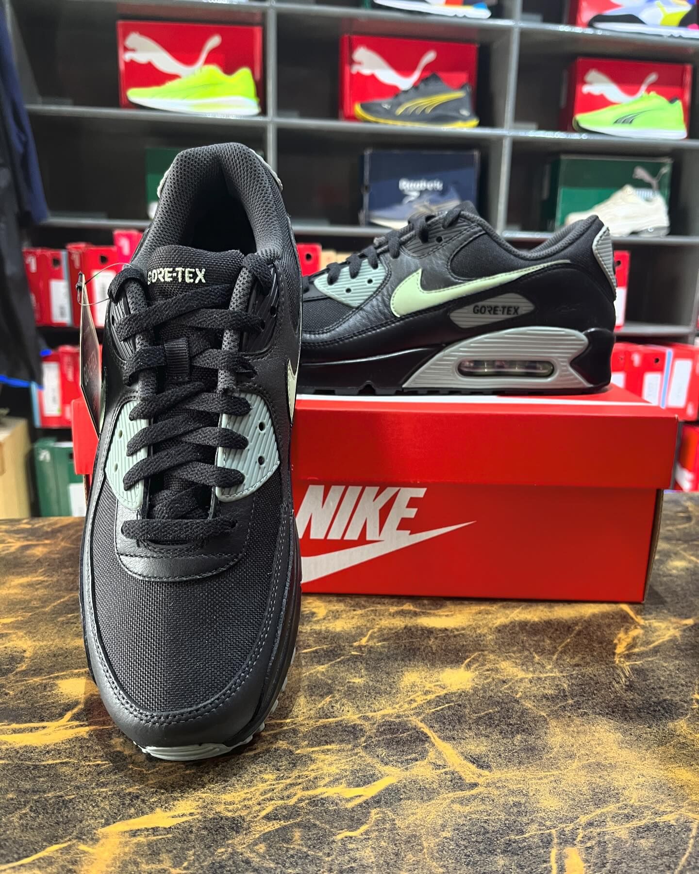 Nike Airmax 90GTX Black - Shoe Boxs